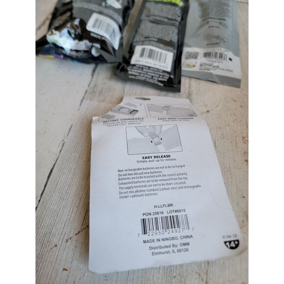 Halloween Light up bracelet glow sticks variety set accessory - Picture 7 of 9